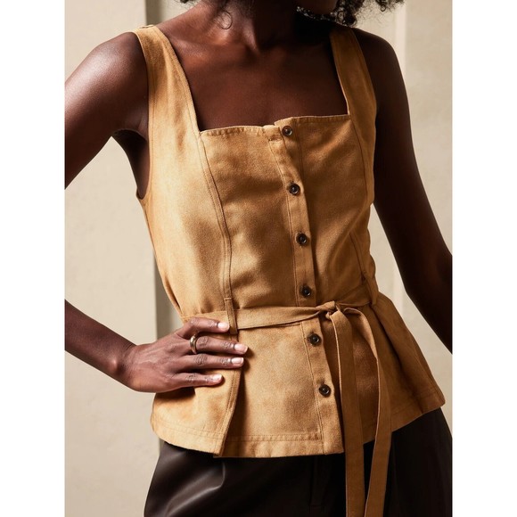 Banana Republic Tops - Banana Republic Lucie Vegan Suede Top Size 4P Petite Dark Camel